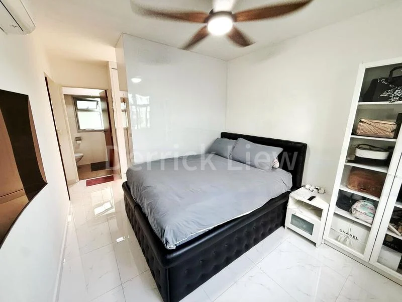 5 Room (5I) HDB for Sale in 128A Canberra Street - Image 14