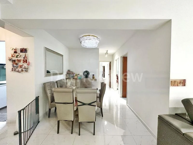 5 Room (5I) HDB for Sale in 128A Canberra Street - Image 6