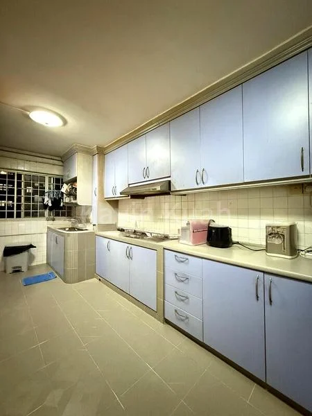 4 Room (4NG) HDB for Sale in  175 Ang Mo Kio Avenue 4 - Image 1