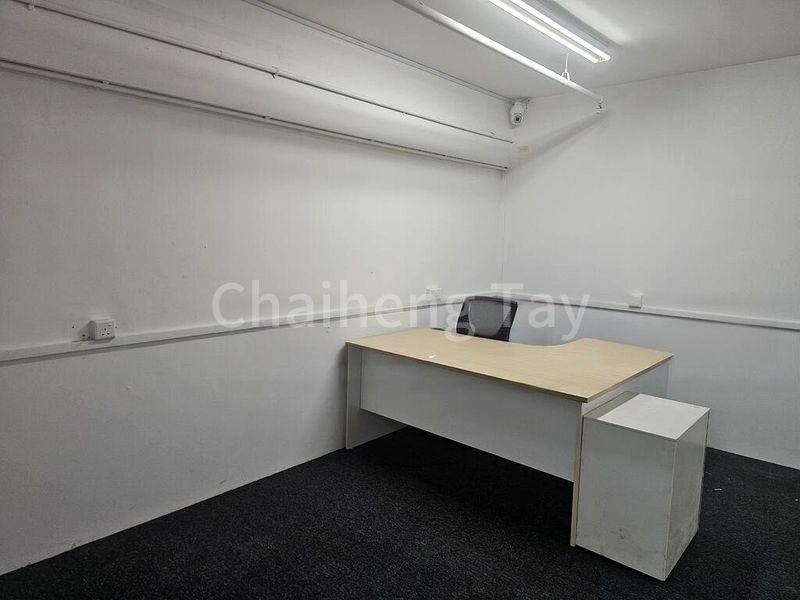 Factory / Workshop (B2) for Rent: First East Centre - Image 4