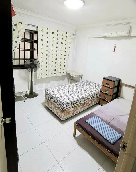 Common Room (HDB) for Rent in 794 Woodlands Drive 72 - Image 1