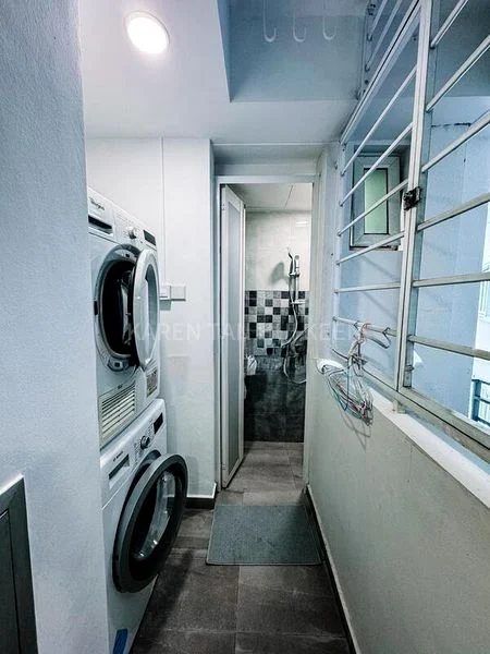 Common Room (Condo) for Rent in  The Warren - Image 7