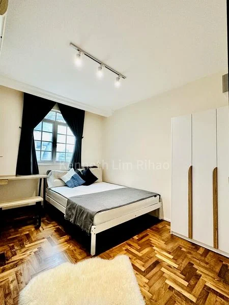 Common Room (Condo) for Rent in  Chng Mansions - Image 8