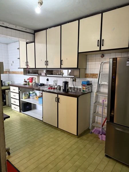 5 Room (5I) HDB for Sale in  21 Holland Drive - Image 11