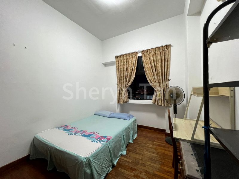 Common Room (Condo) for Rent in  Eastvale - Image 2