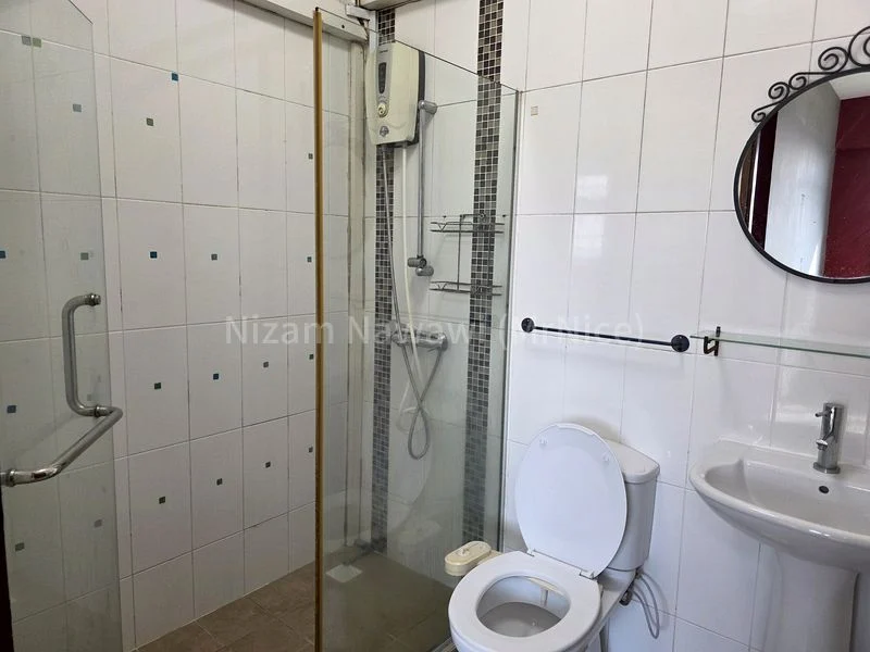 4 Room (4A) HDB for Rent in  593A Montreal Link - Image 3