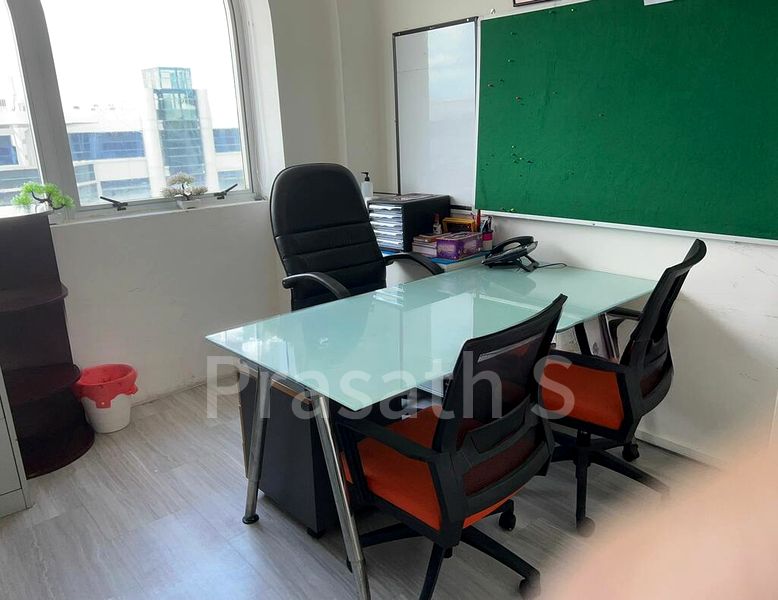 Light Industrial (B1) for Sale: Paya Ubi Industrial Park - Image 5