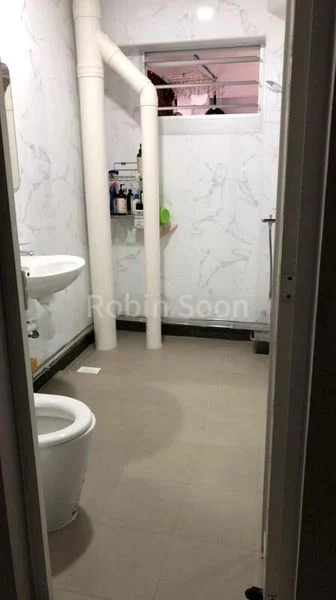 Common Room (HDB) for Rent in  29 Chai Chee Avenue - Image 2