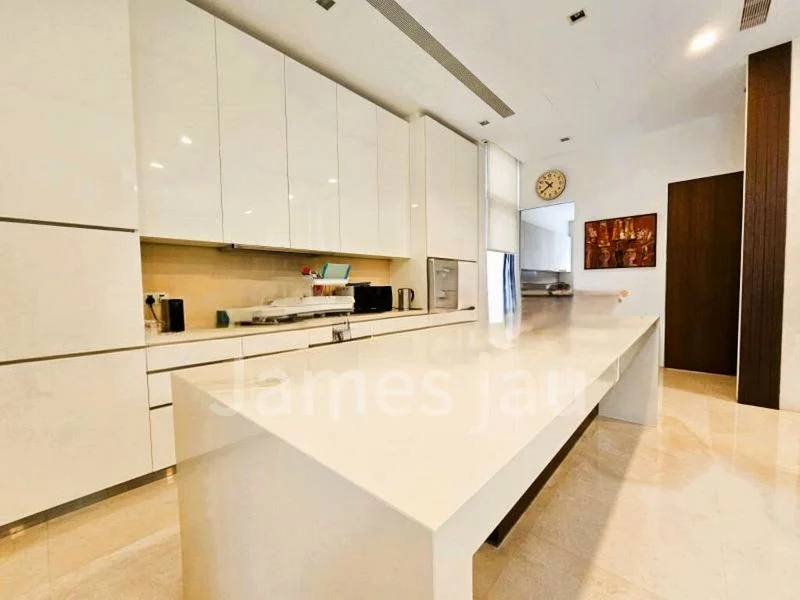 6 Bed Bungalow (Landed) for Sale in One Amber - Image 3