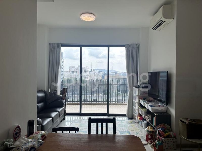 3 Bed Condo for Rent in  J Gateway - Image 16