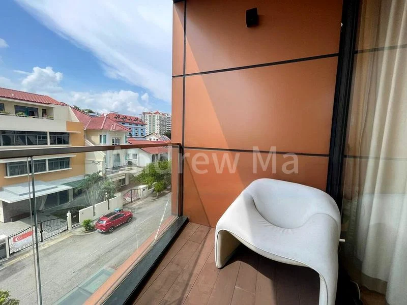 6 Bed Semi-Detached House (Landed) for Rent in  Greenlane Apartments - Image 12