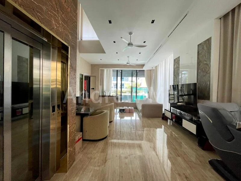 6 Bed Semi-Detached House (Landed) for Rent in  Greenlane Apartments - Image 7