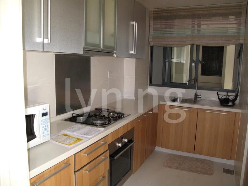 2 Bed Condo for Rent in The Pier At Robertson - Image 3