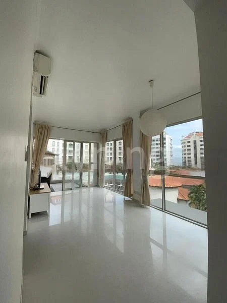 2 Bed Condo for Rent in The Pier At Robertson - Image 5