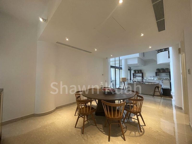 4 Bed Condo for Rent in  The Colonnade - Image 4