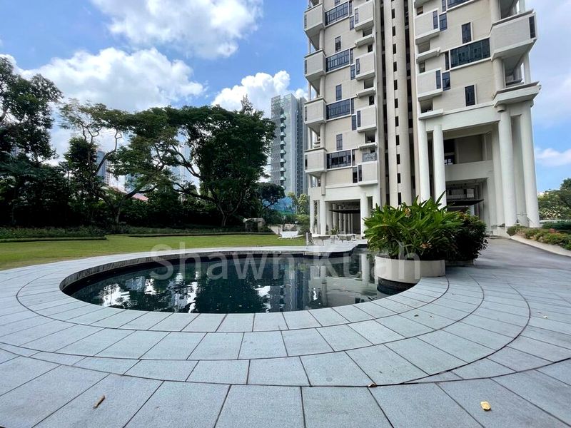 4 Bed Condo for Rent in  The Colonnade - Image 16