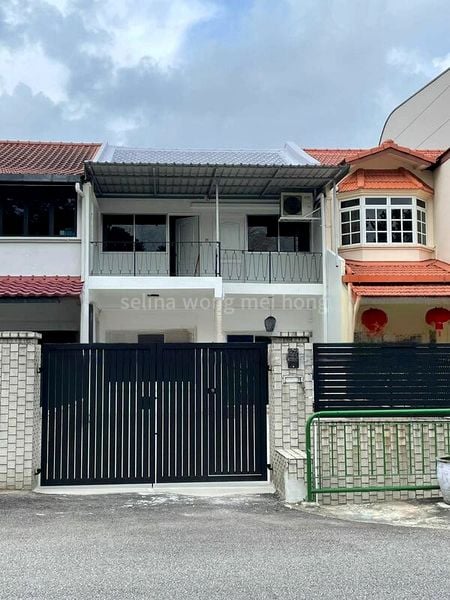 4 Bed Terraced House (Landed) for Sale in  Thomson Hills Estate - Image 8