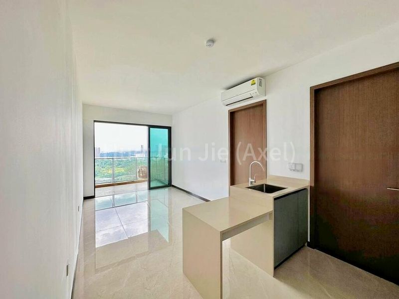 2 Bed Condo for Sale in Normanton Park - Image 3