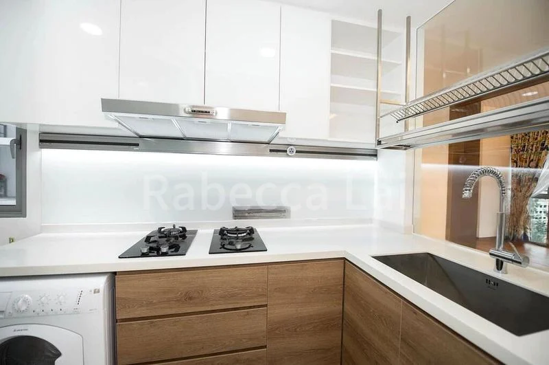 2 Bed Condo for Sale in  Seastrand - Image 3