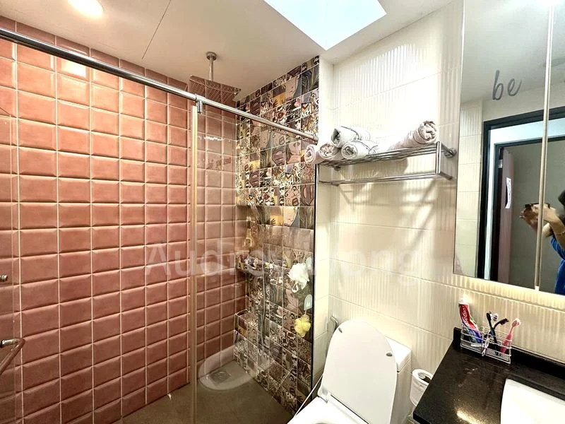 4 Bed Terraced House (Landed) for Sale in  Kembangan Gardens - Image 8