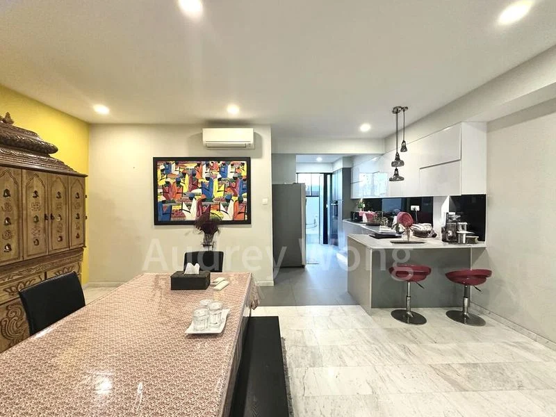 4 Bed Terraced House (Landed) for Sale in  Kembangan Gardens - Image 3