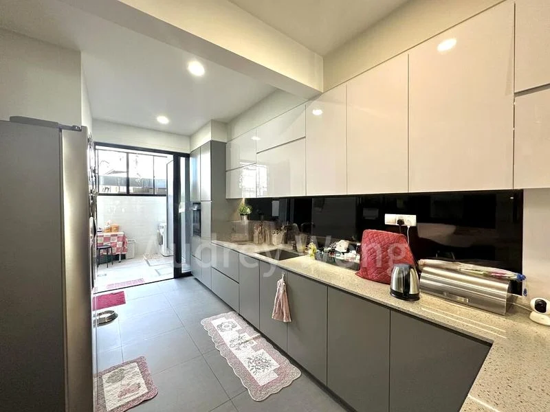 4 Bed Terraced House (Landed) for Sale in  Kembangan Gardens - Image 17