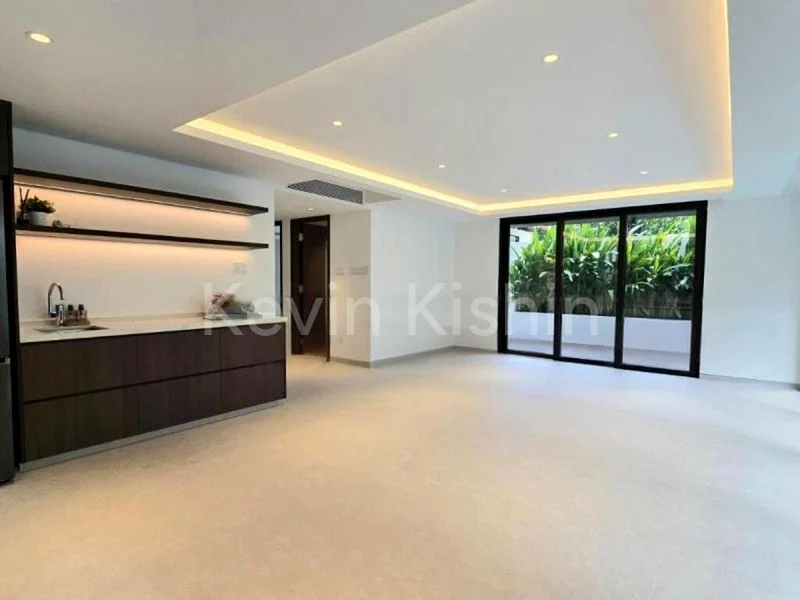 8 Bed Bungalow (Landed) for Sale in  English Villas - Image 2