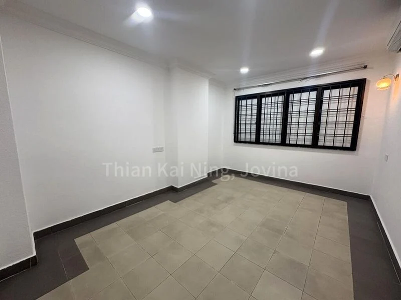 1 Bed Apartment (Condo) for Rent in  Cavenagh House - Image 6