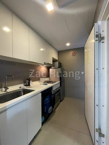 2 Bed Condo for Rent in  Domus - Image 11