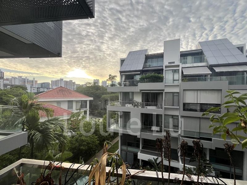 2 Bed Condo for Rent in  Holland Residences - Image 8