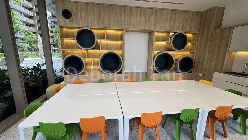 2 Bed Condo for Sale in  Pasir Ris 8 / Pasir Ris Mall - Image 7