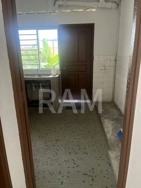 Master Room (Landed) for Rent in Tagore 23 Warehouse - Image 29