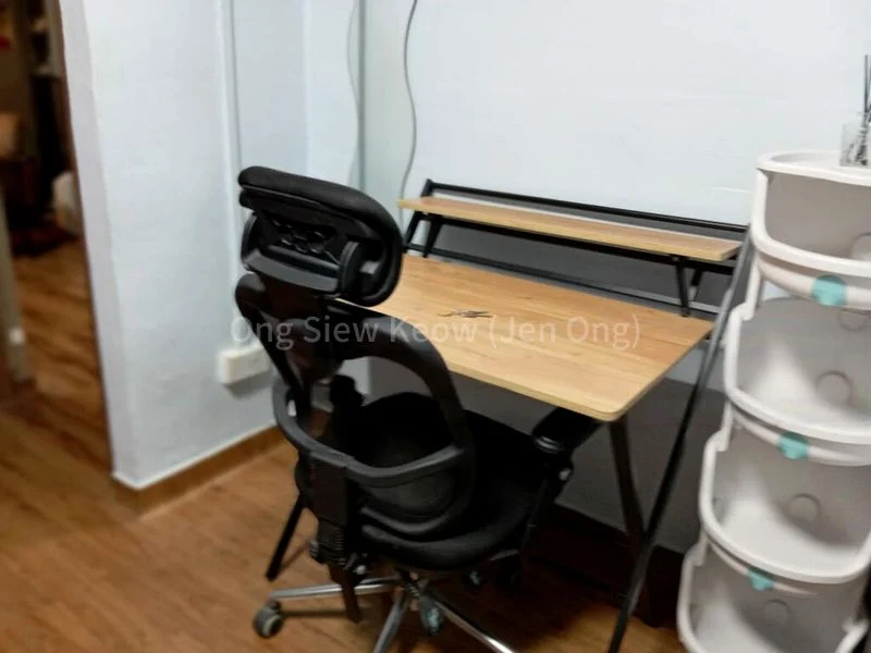 Common Room (HDB) for Rent in  464 Ang Mo Kio Avenue 10 - Image 3