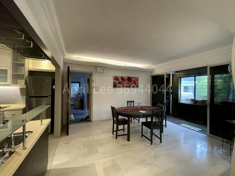 5 Room (5I) HDB for Rent in  775 Pasir Ris Street 71 - Image 2