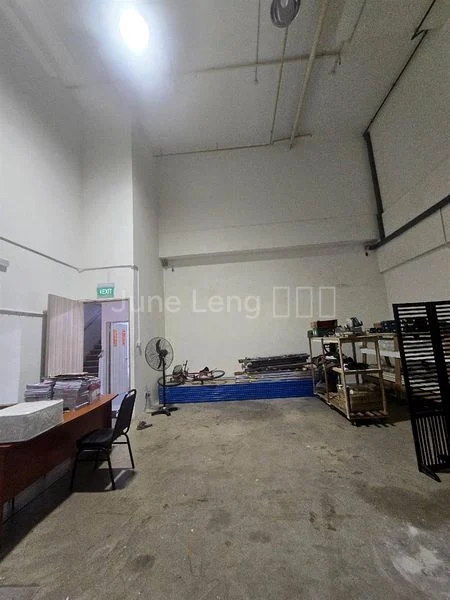 Factory / Workshop (B2) for Rent in  E9 Premium - Image 1