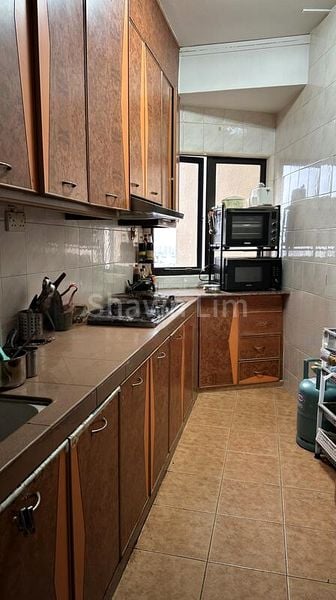 3 Bed Condo for Sale in  Bayshore Park - Image 5