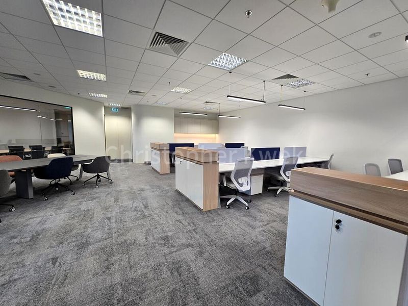 Office for Rent: Plus - 2,000 Sq Ft Office/Shop on Main Street, Downtown - Image 2