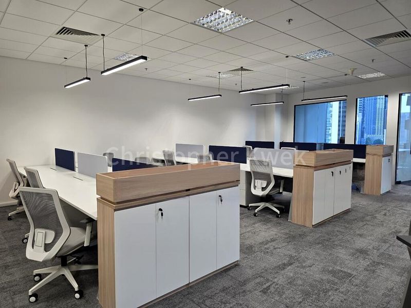 Office for Rent: Plus - 2,000 Sq Ft Office/Shop on Main Street, Downtown - Image 6