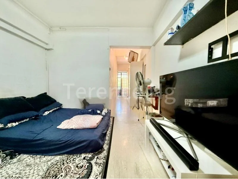 Jumbo HDB for Sale in  138 Tampines Street 11 - Image 2