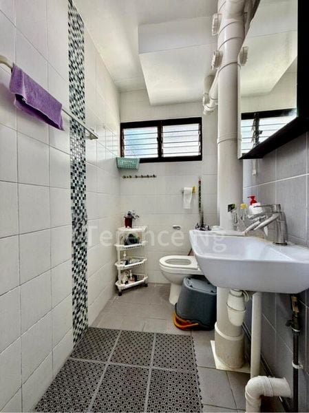 Jumbo HDB for Sale in  138 Tampines Street 11 - Image 6