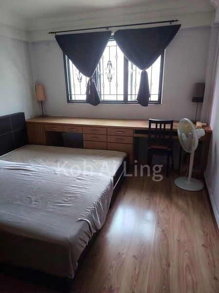 Common Room (HDB) for Rent in  674 Hougang Avenue 8 - Image 4