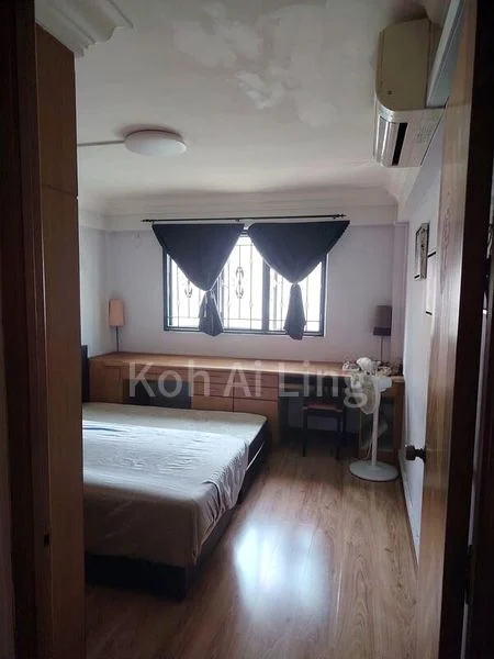 Common Room (HDB) for Rent in  674 Hougang Avenue 8 - Image 3