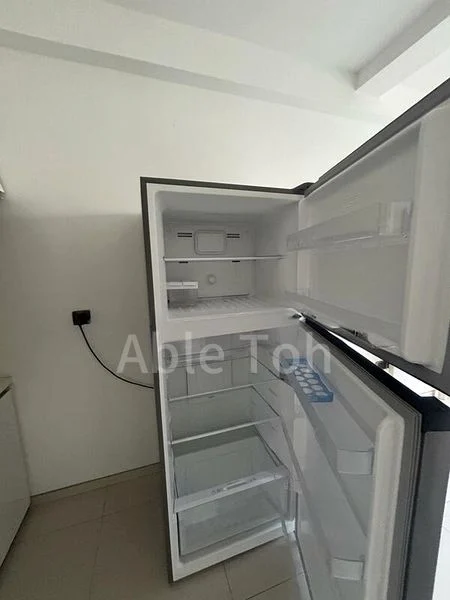 2 Bed Apartment (Condo) for Rent in  Suites @ Sims - Image 5