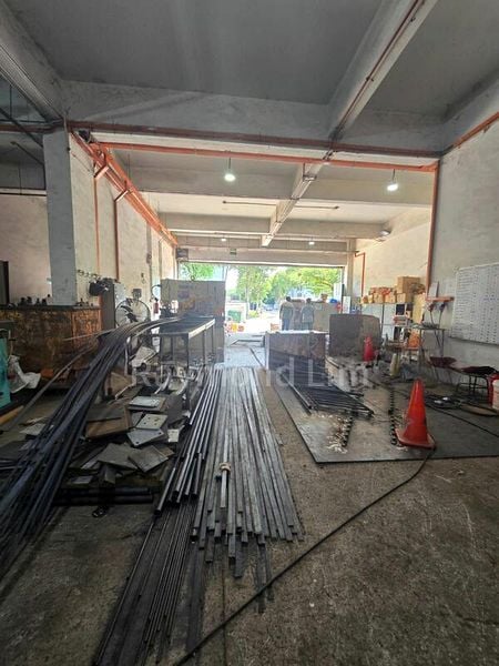 Factory / Workshop (B2) for Rent: Tuas View Square, Ground Floor, 10000 sf, High Ceilings - Image 2