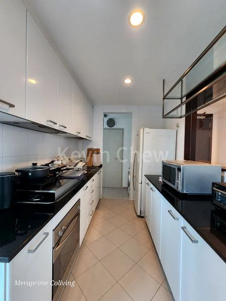 Common Room (Condo) for Rent in Meraprime - Image 5