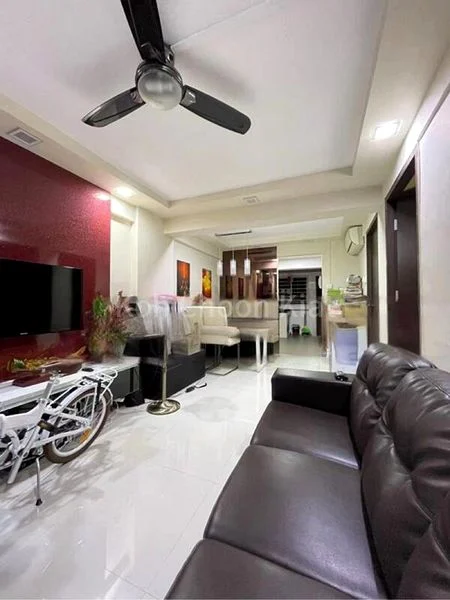 3 Room (3I) HDB for Rent in  64 Kallang Bahru - Image 1