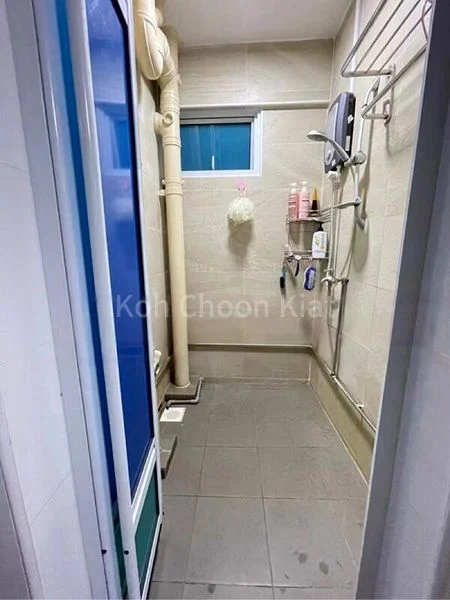 3 Room (3I) HDB for Rent in  64 Kallang Bahru - Image 4