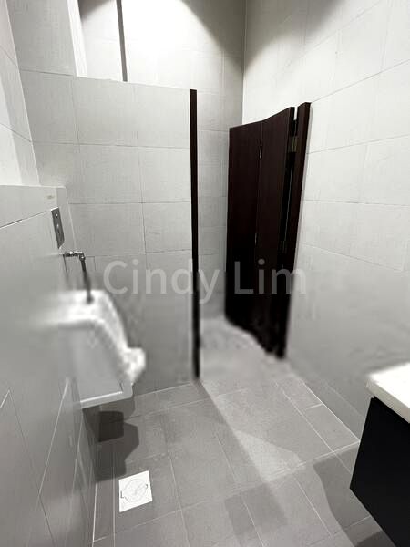 Light Industrial (B1) for Rent: Henderson Industrial Park - Image 8