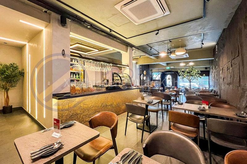 Shop / Shophouse for Rent: Upper Thomson Road Shophouses - Image 5