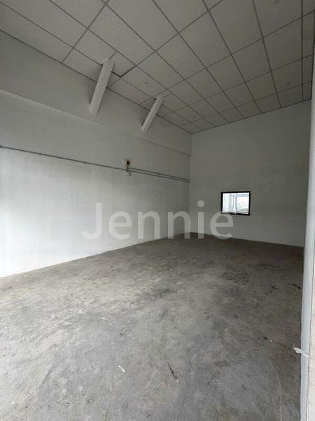 Light Industrial (B1) for Sale: Inspace - Image 10